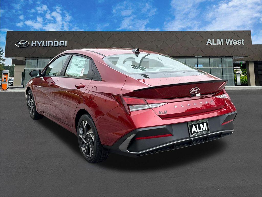new 2025 Hyundai Elantra car, priced at $21,627