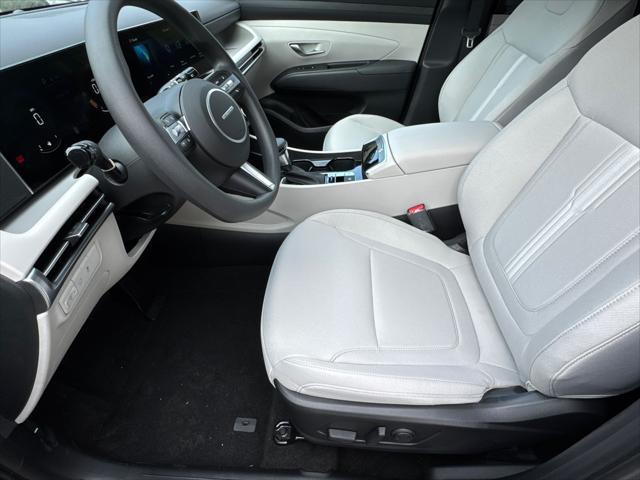 new 2025 Hyundai Tucson car, priced at $30,100