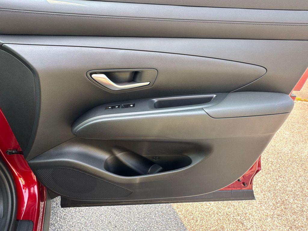 new 2025 Hyundai Tucson car, priced at $26,185