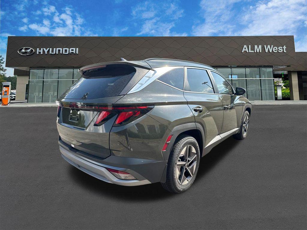 new 2025 Hyundai Tucson car, priced at $26,192