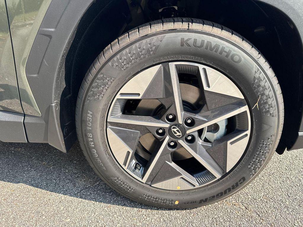 new 2025 Hyundai Tucson car, priced at $26,192