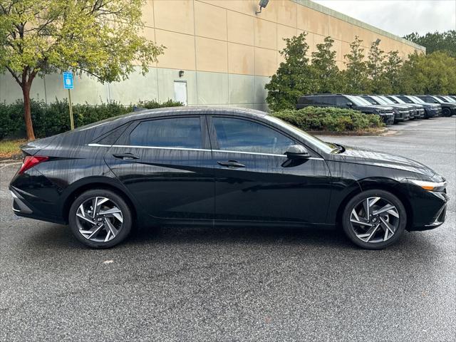 new 2025 Hyundai Elantra car, priced at $24,426