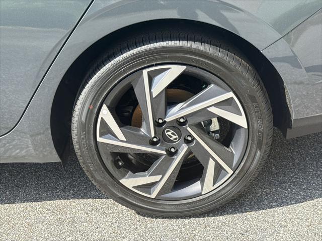 new 2025 Hyundai Elantra car, priced at $24,751