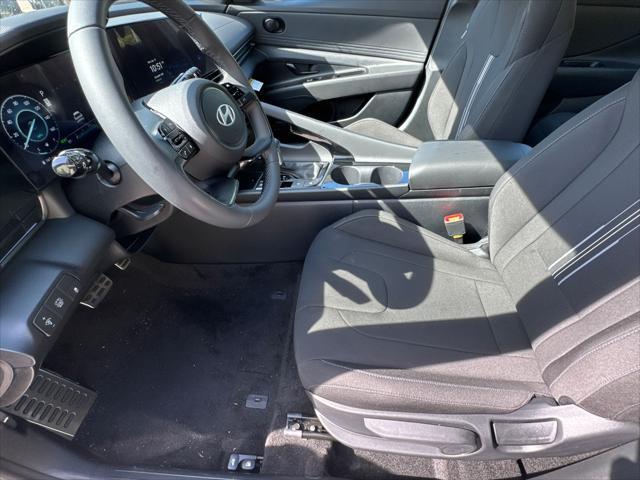 new 2025 Hyundai Elantra car, priced at $24,751