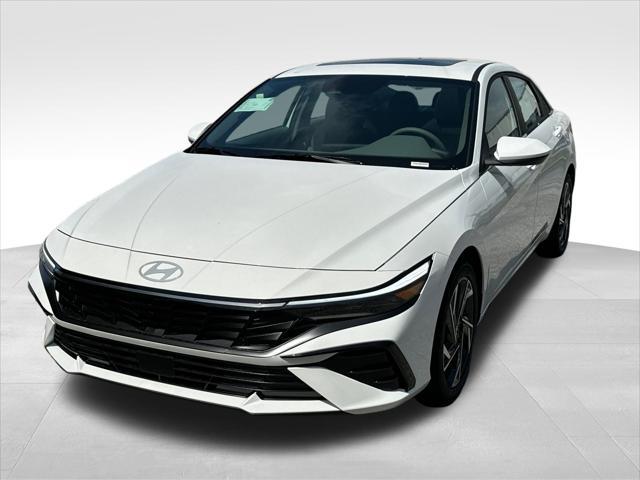 new 2024 Hyundai Elantra car, priced at $22,275