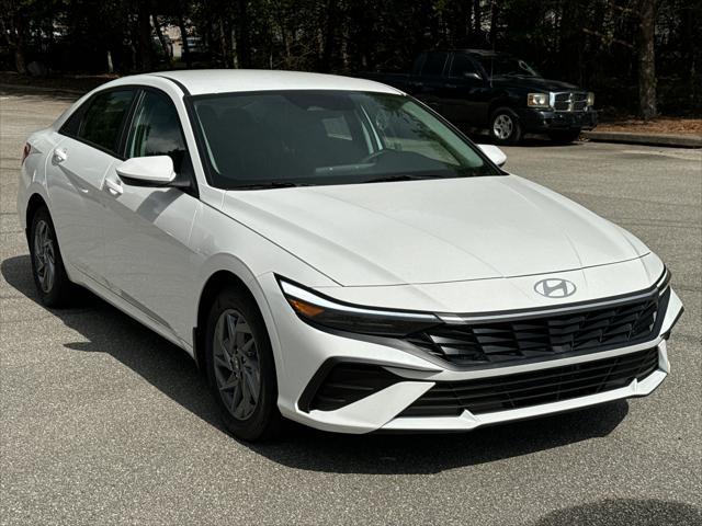 new 2024 Hyundai Elantra HEV car, priced at $23,243