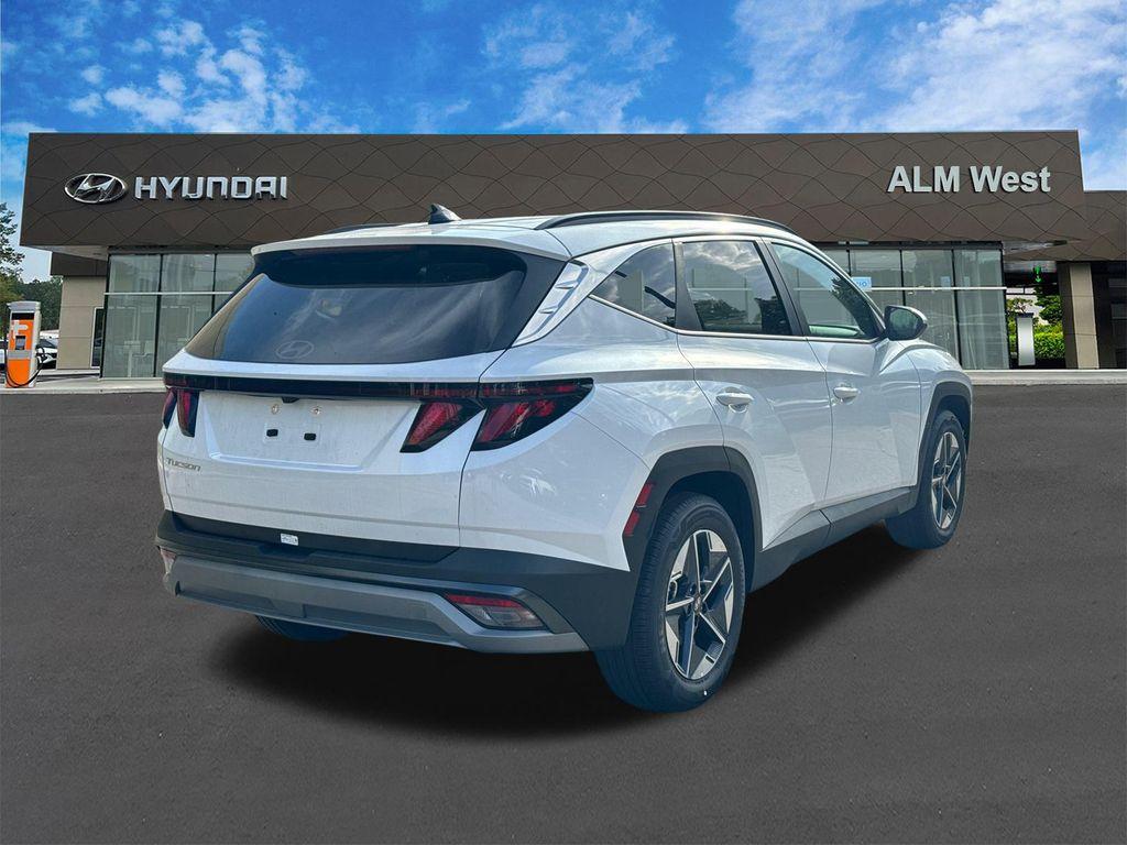 new 2025 Hyundai Tucson car, priced at $25,571