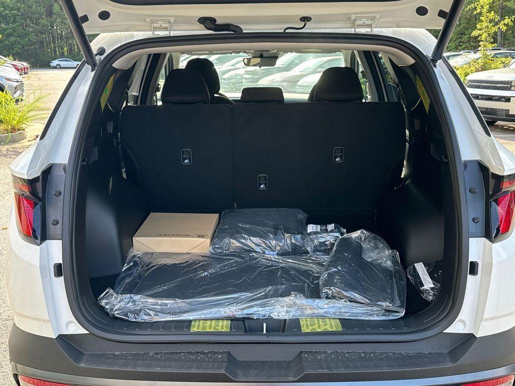 new 2025 Hyundai Tucson car, priced at $25,571