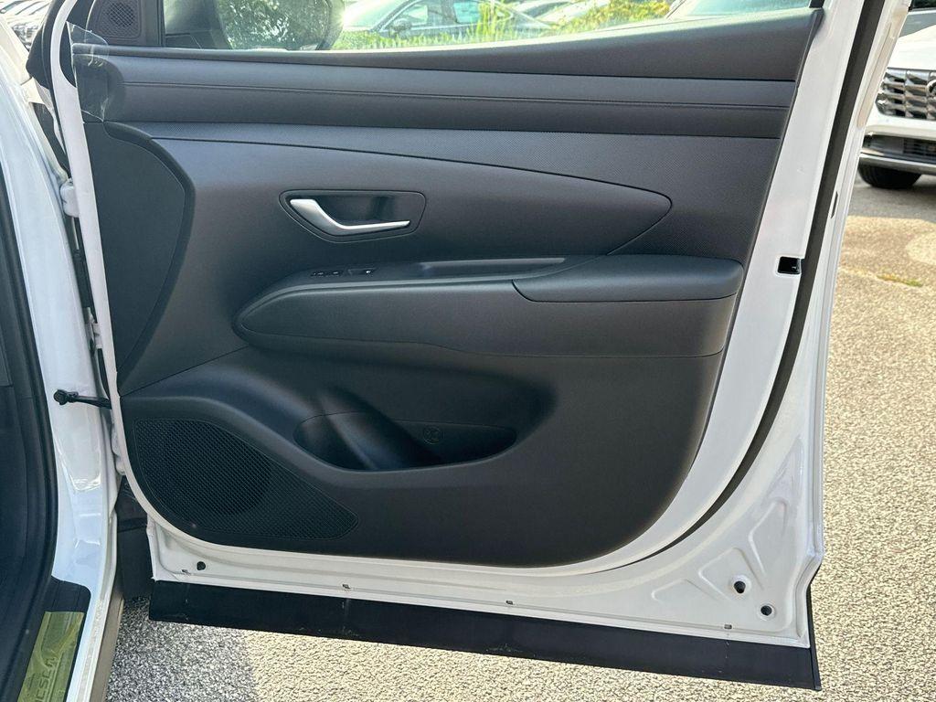 new 2025 Hyundai Tucson car, priced at $25,571