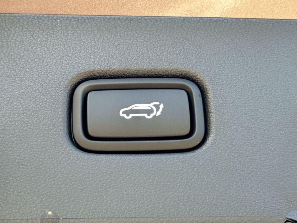 new 2025 Hyundai TUCSON Hybrid car, priced at $34,675