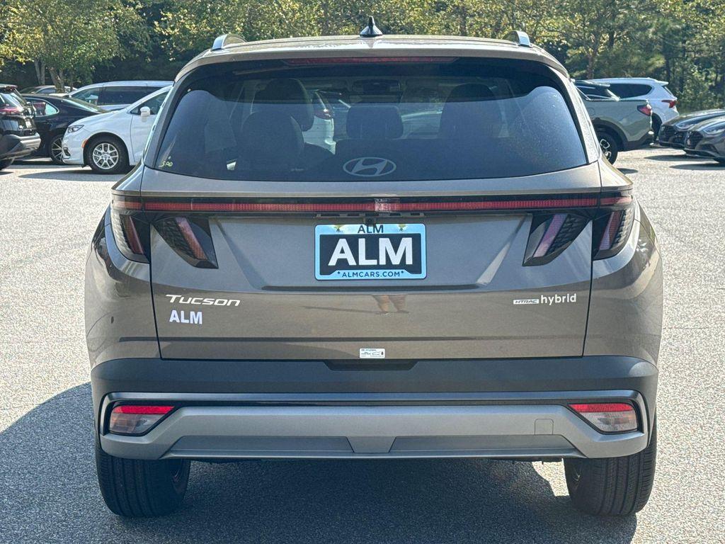 new 2025 Hyundai TUCSON Hybrid car, priced at $34,675