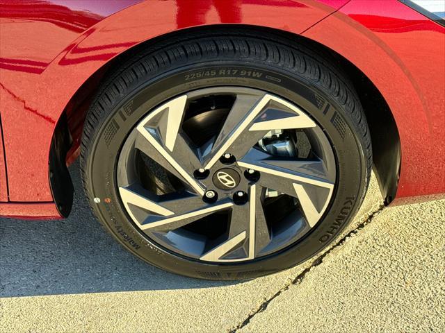 new 2025 Hyundai Elantra car, priced at $23,156