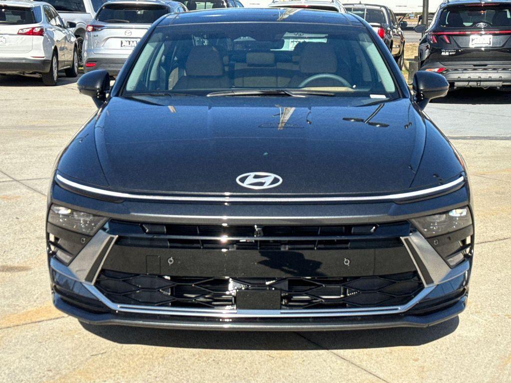 new 2025 Hyundai Sonata Hybrid car, priced at $37,203