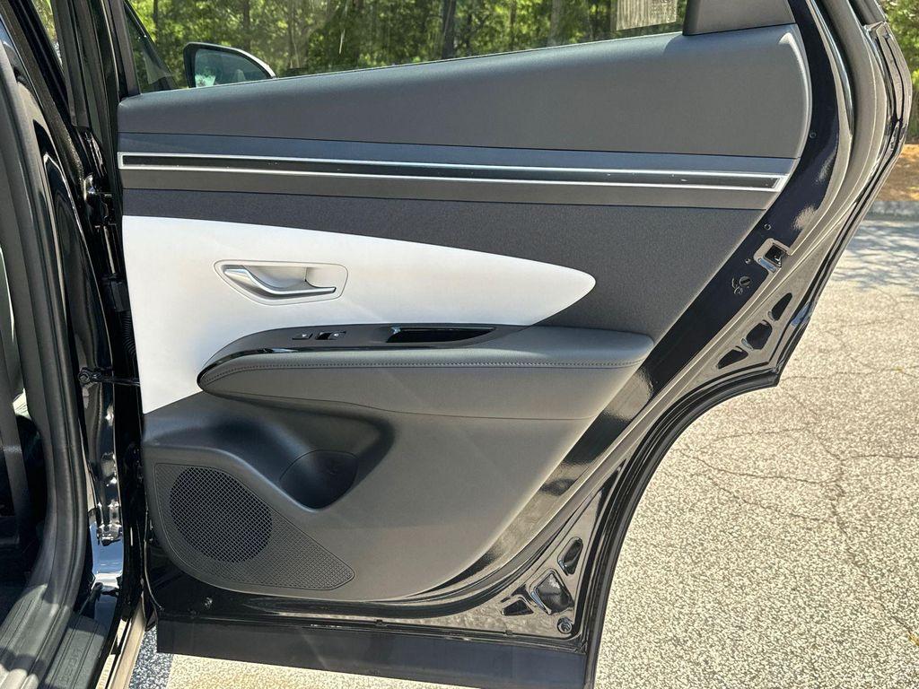 new 2024 Hyundai TUCSON Hybrid car, priced at $38,455