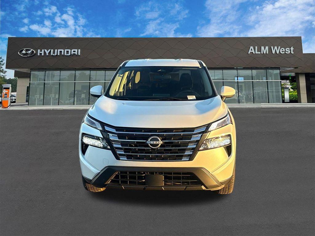 used 2024 Nissan Rogue car, priced at $18,920
