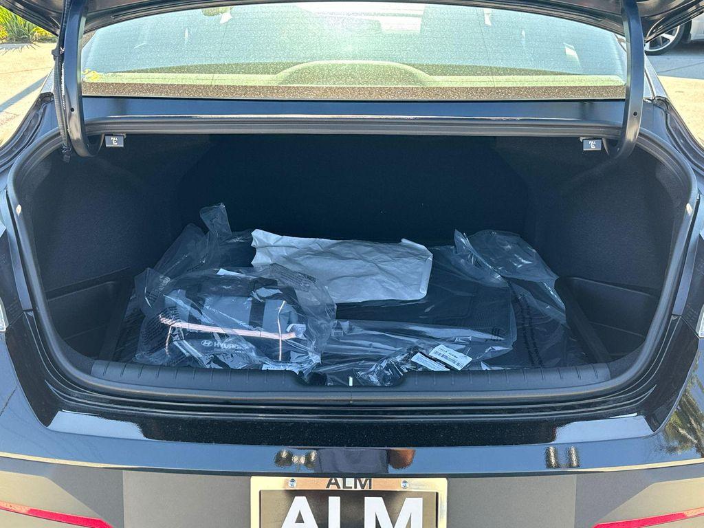 new 2025 Hyundai Elantra car, priced at $22,765