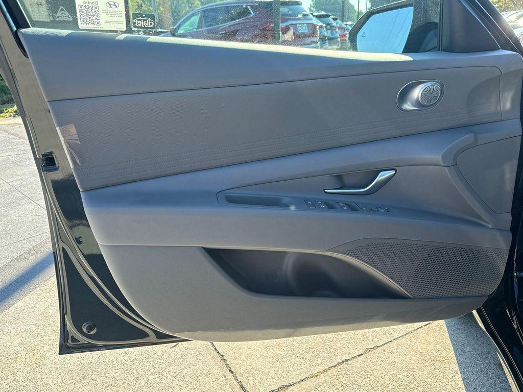new 2025 Hyundai Elantra car, priced at $22,765