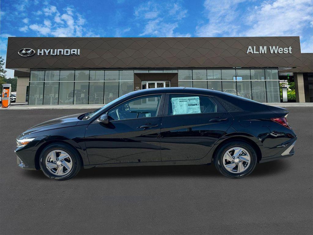 new 2025 Hyundai Elantra car, priced at $20,884