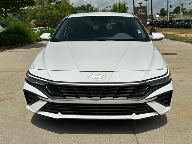 new 2024 Hyundai Elantra HEV car, priced at $23,234