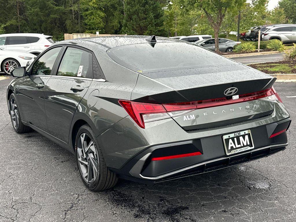 new 2025 Hyundai Elantra car, priced at $25,581