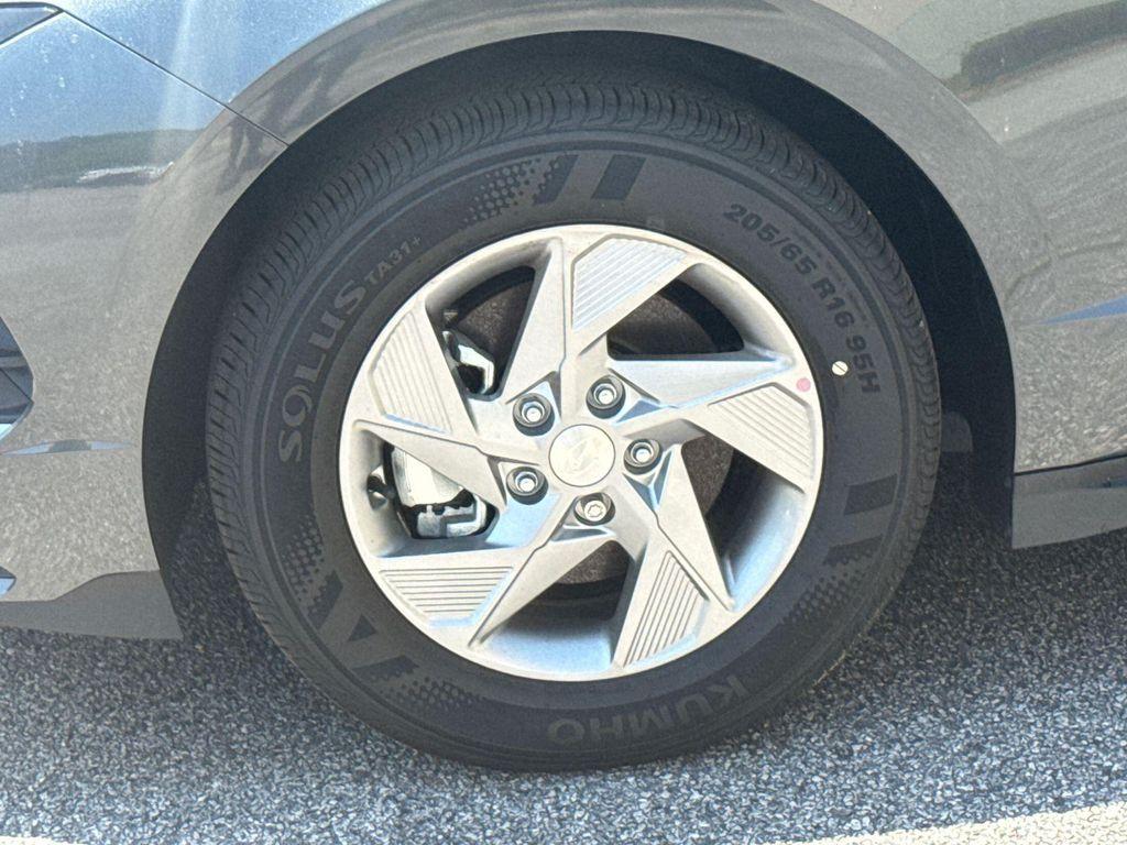 new 2025 Hyundai Sonata car, priced at $25,018