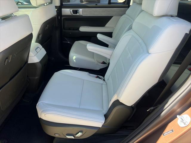 new 2025 Hyundai Santa Fe car, priced at $46,422