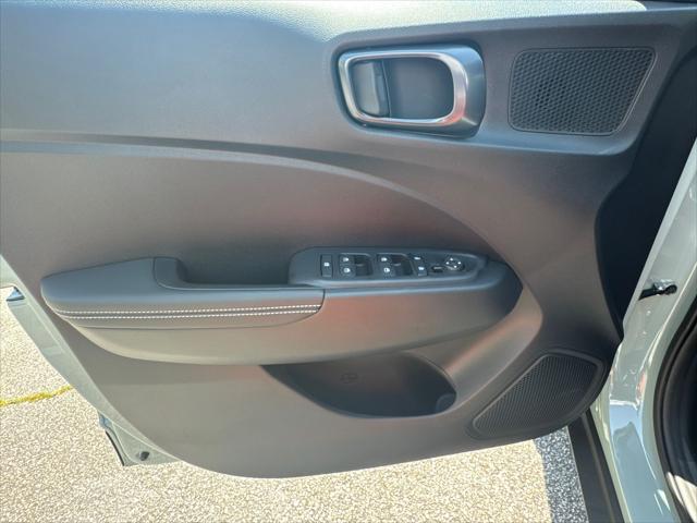 new 2025 Hyundai Venue car, priced at $23,692