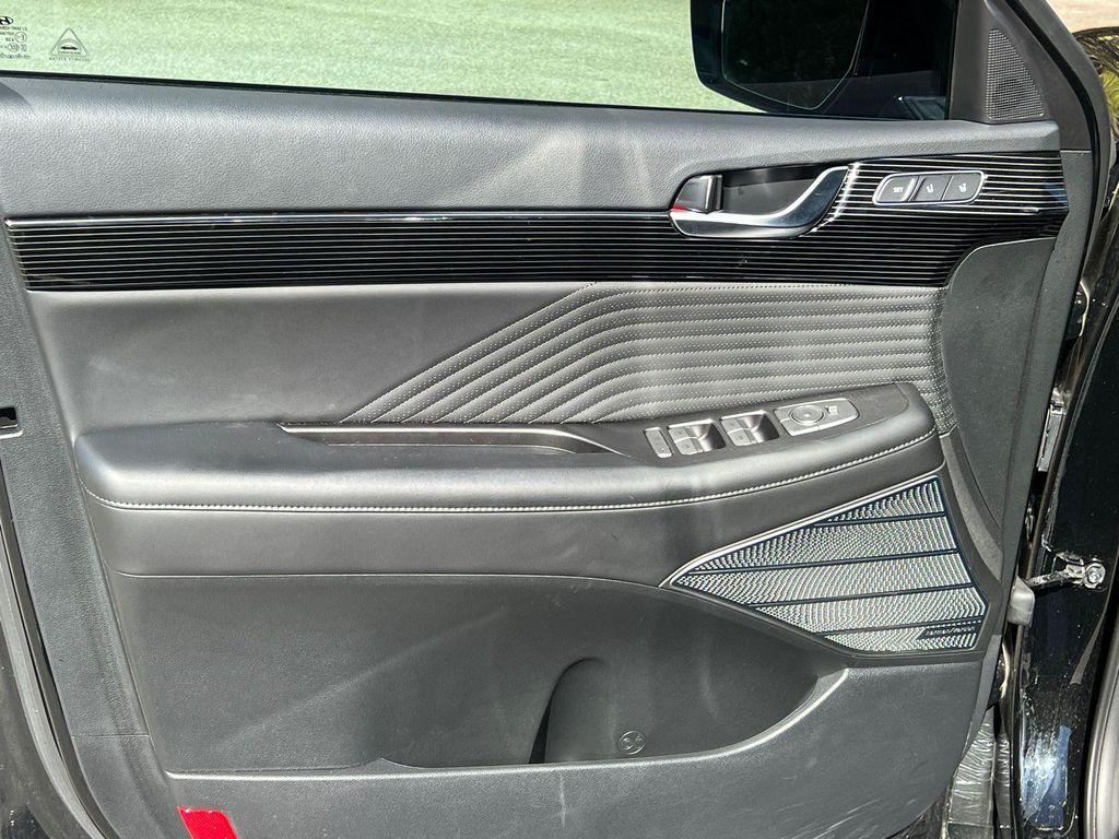 used 2025 Hyundai Palisade car, priced at $44,920