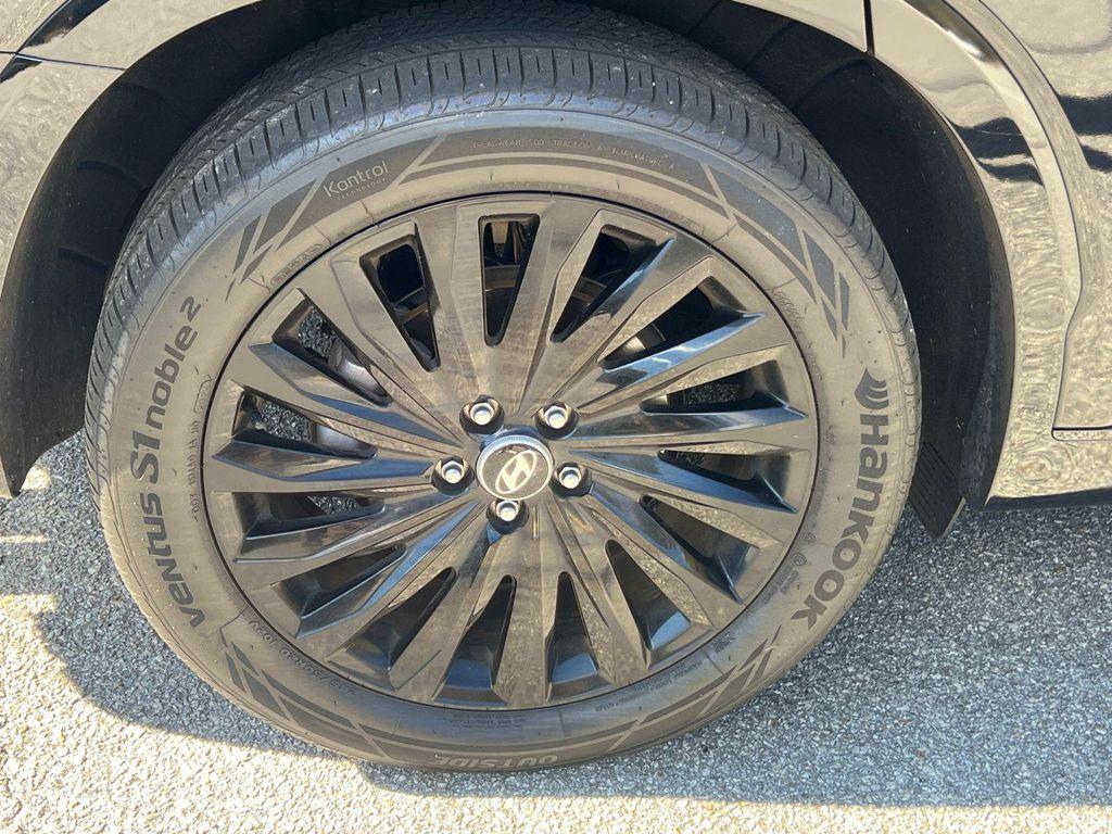 used 2025 Hyundai Palisade car, priced at $44,920