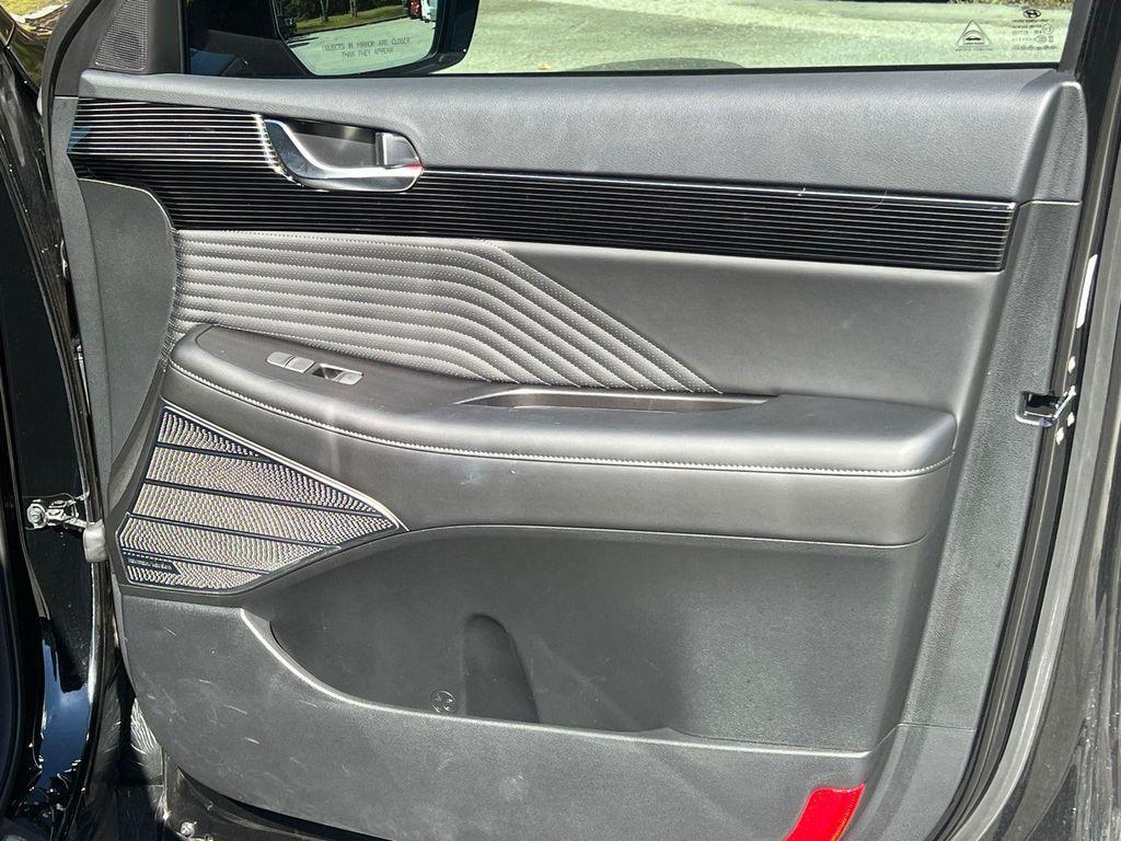 used 2025 Hyundai Palisade car, priced at $44,920