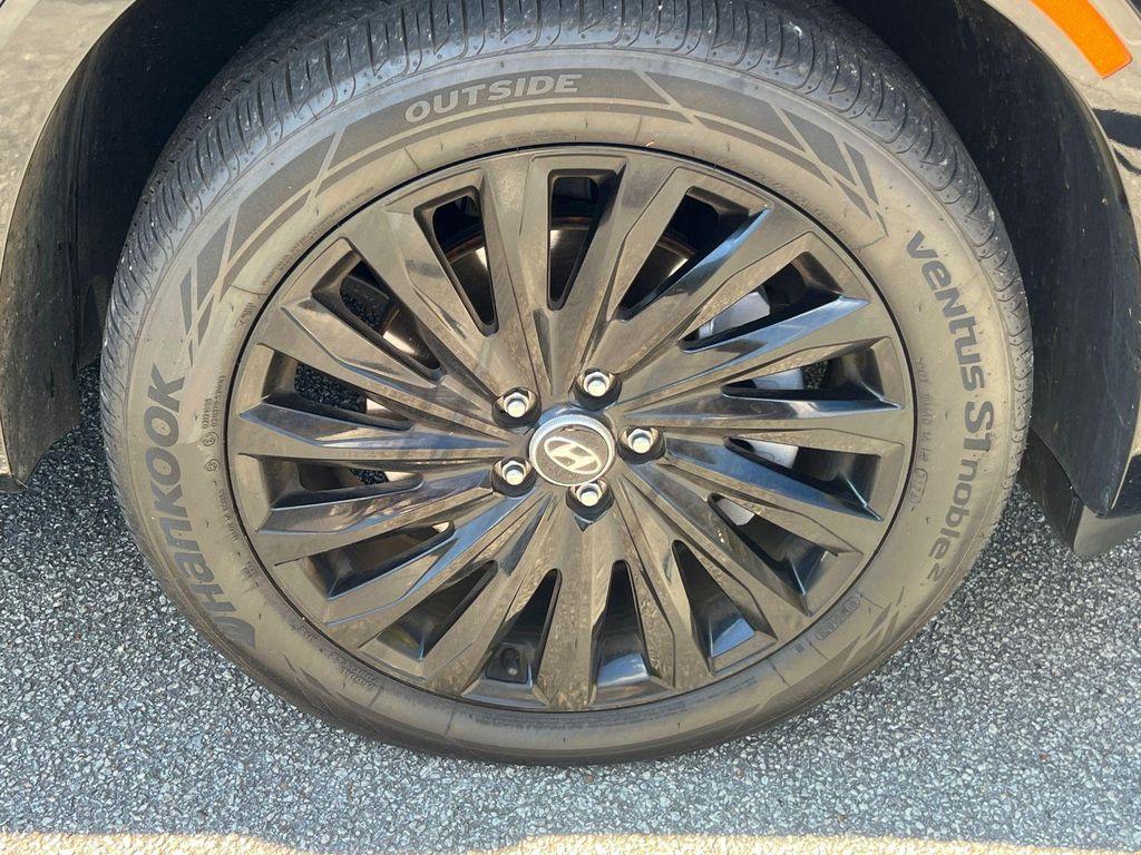 used 2025 Hyundai Palisade car, priced at $44,920