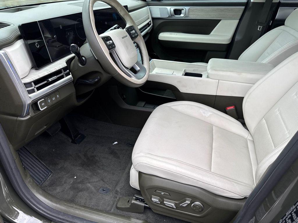 used 2024 Hyundai Santa Fe car, priced at $33,160