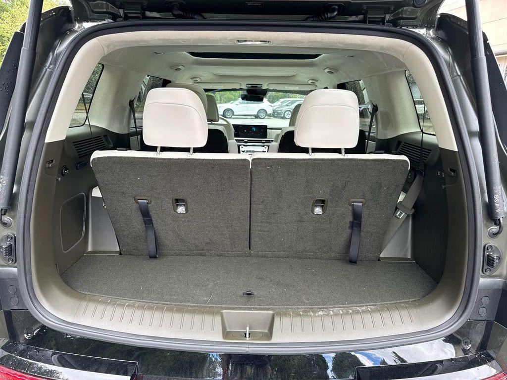 used 2024 Hyundai Santa Fe car, priced at $33,160