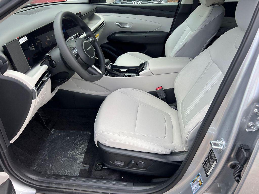 new 2025 Hyundai Tucson car, priced at $26,158