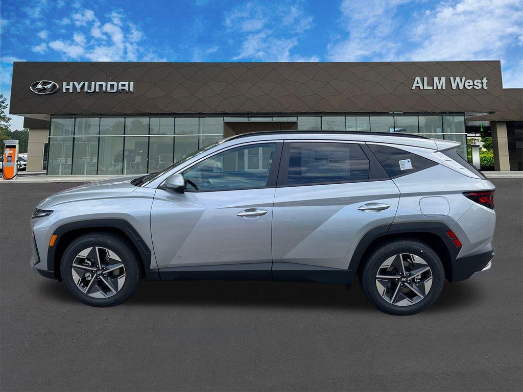 new 2025 Hyundai Tucson car, priced at $26,158