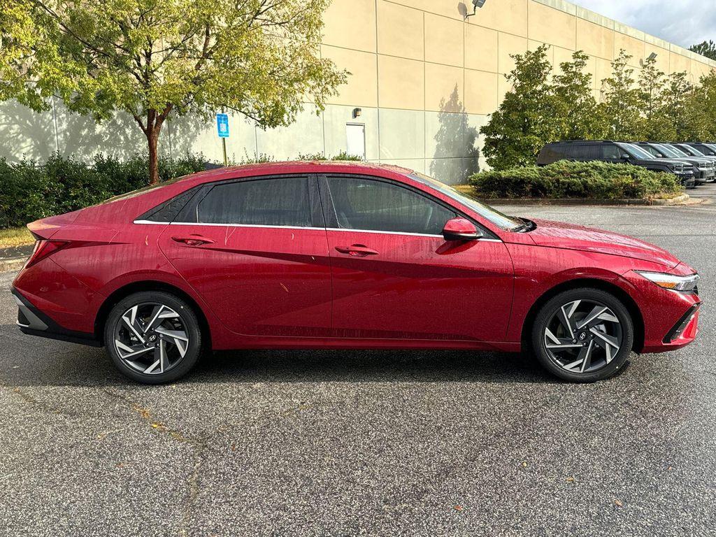 new 2025 Hyundai Elantra car, priced at $26,039
