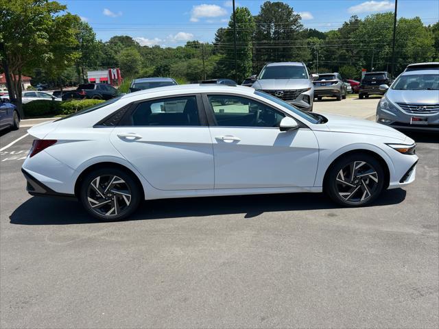 new 2024 Hyundai Elantra car, priced at $22,255