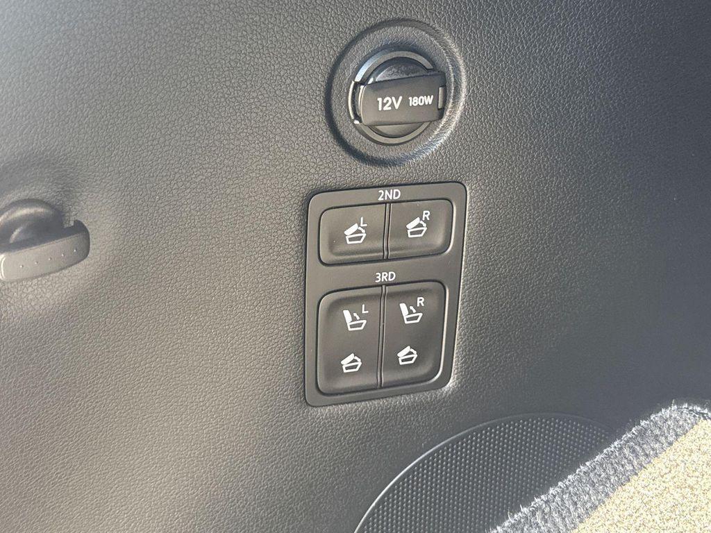 used 2025 Hyundai Palisade car, priced at $45,320