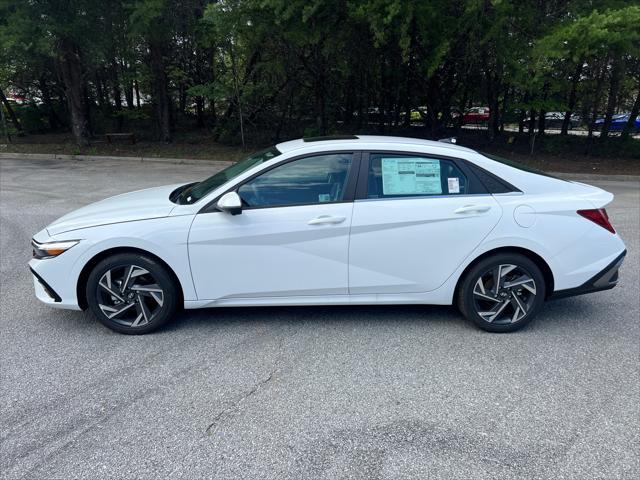 new 2024 Hyundai Elantra car, priced at $24,566