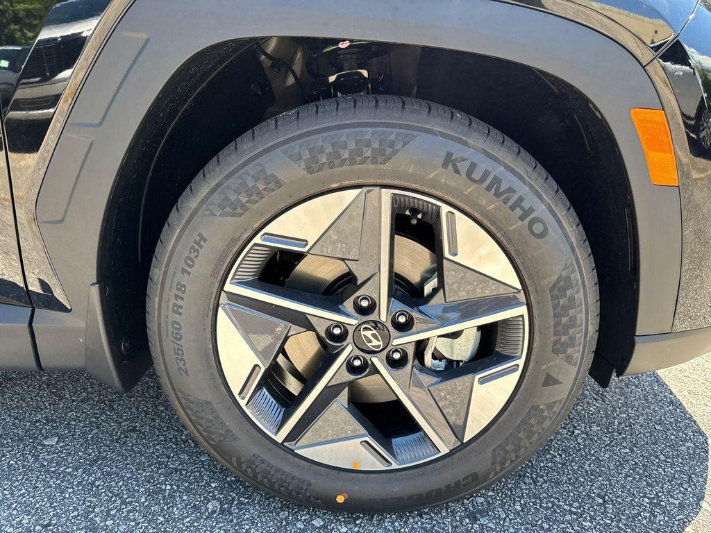 new 2025 Hyundai Tucson car, priced at $26,192