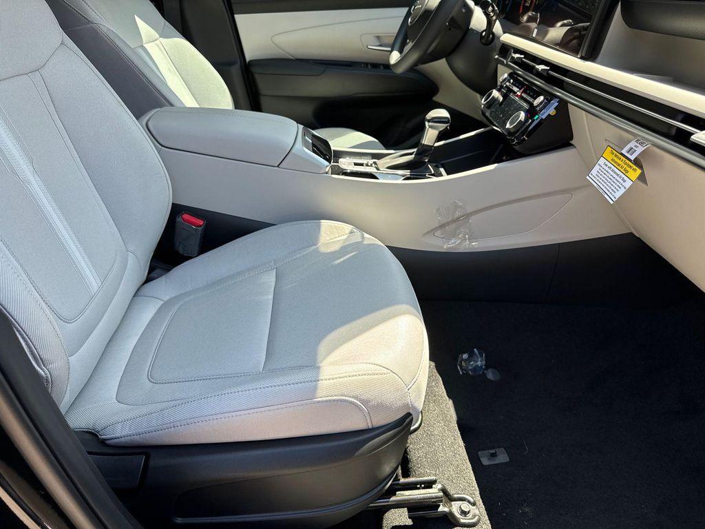 new 2025 Hyundai Tucson car, priced at $26,192