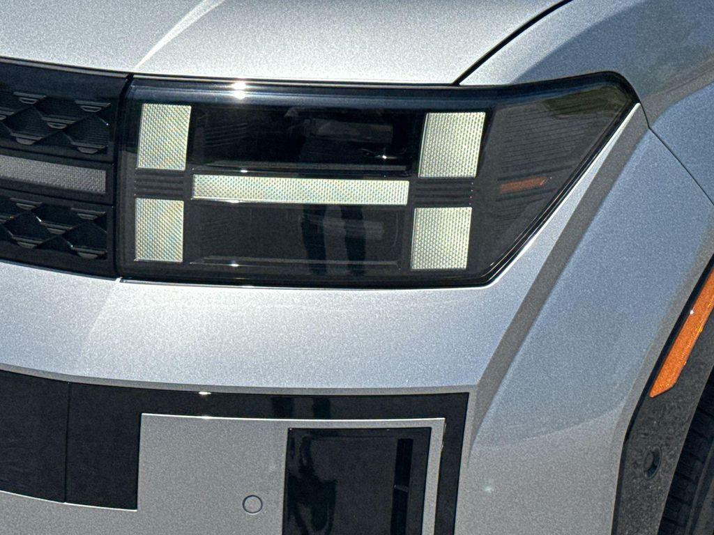 new 2024 Hyundai Santa Fe car, priced at $43,520