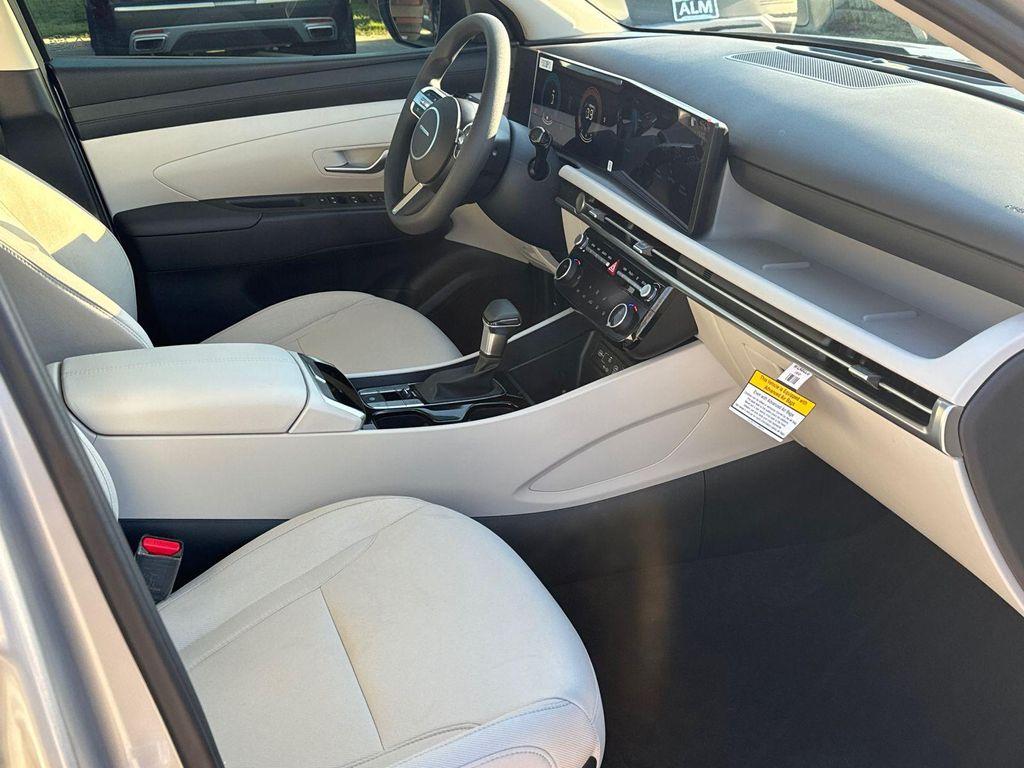 new 2025 Hyundai Tucson car, priced at $25,172