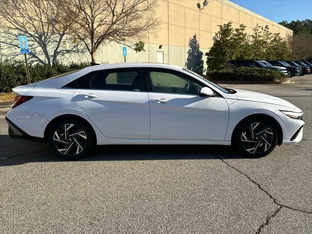 new 2025 Hyundai Elantra car, priced at $22,081