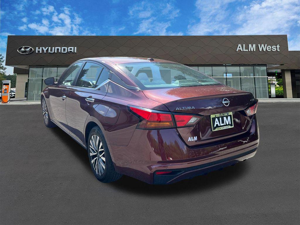 used 2023 Nissan Altima car, priced at $17,120