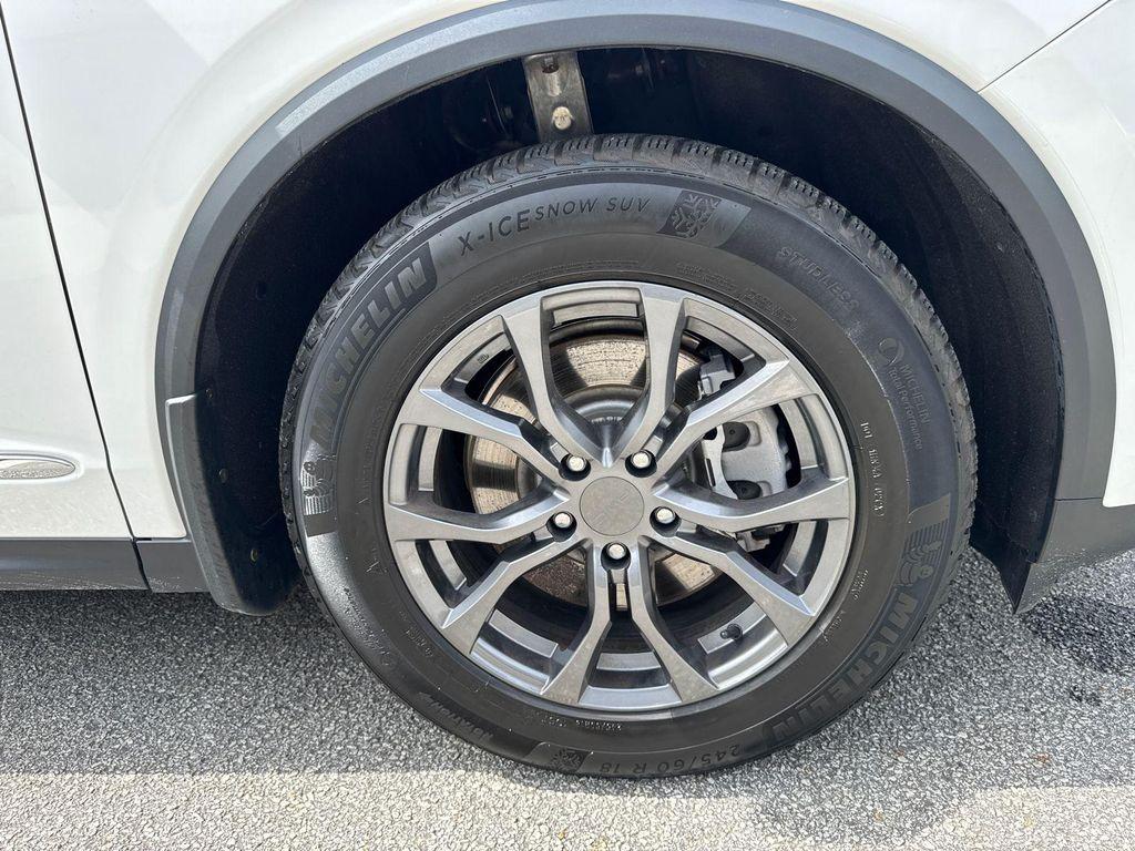 used 2024 Acura MDX car, priced at $49,420