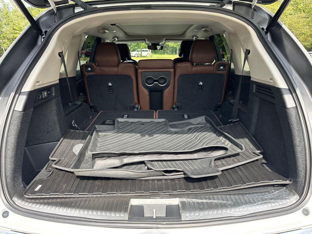 used 2024 Acura MDX car, priced at $49,420