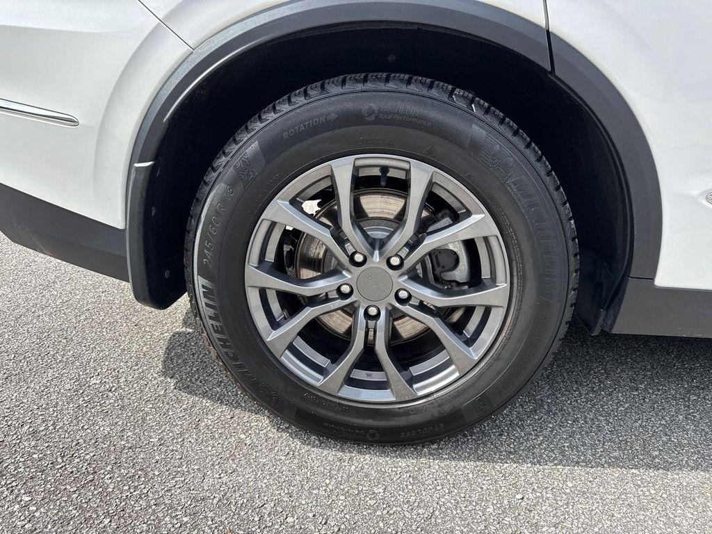 used 2024 Acura MDX car, priced at $49,420