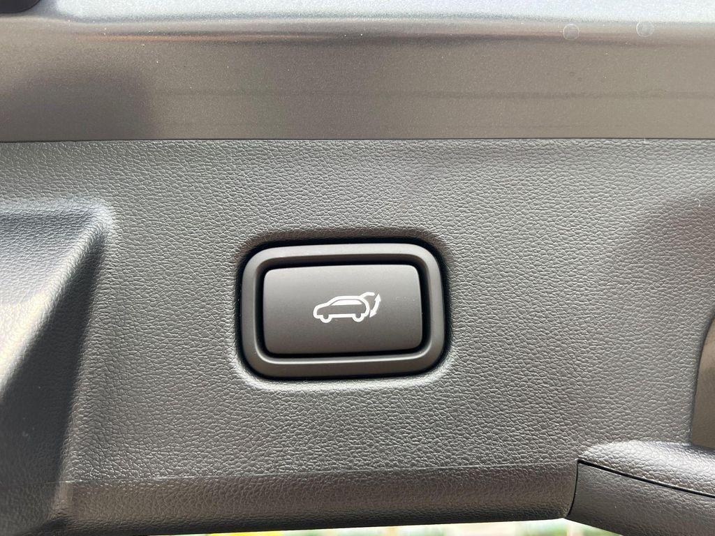 new 2025 Hyundai Tucson car, priced at $27,006