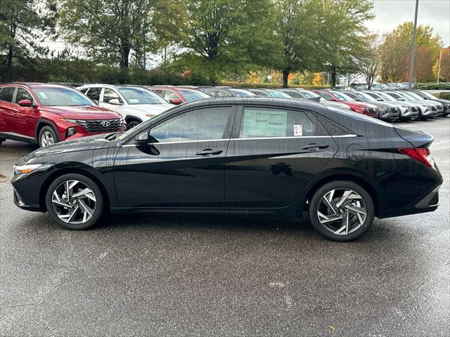 new 2025 Hyundai Elantra car, priced at $25,653